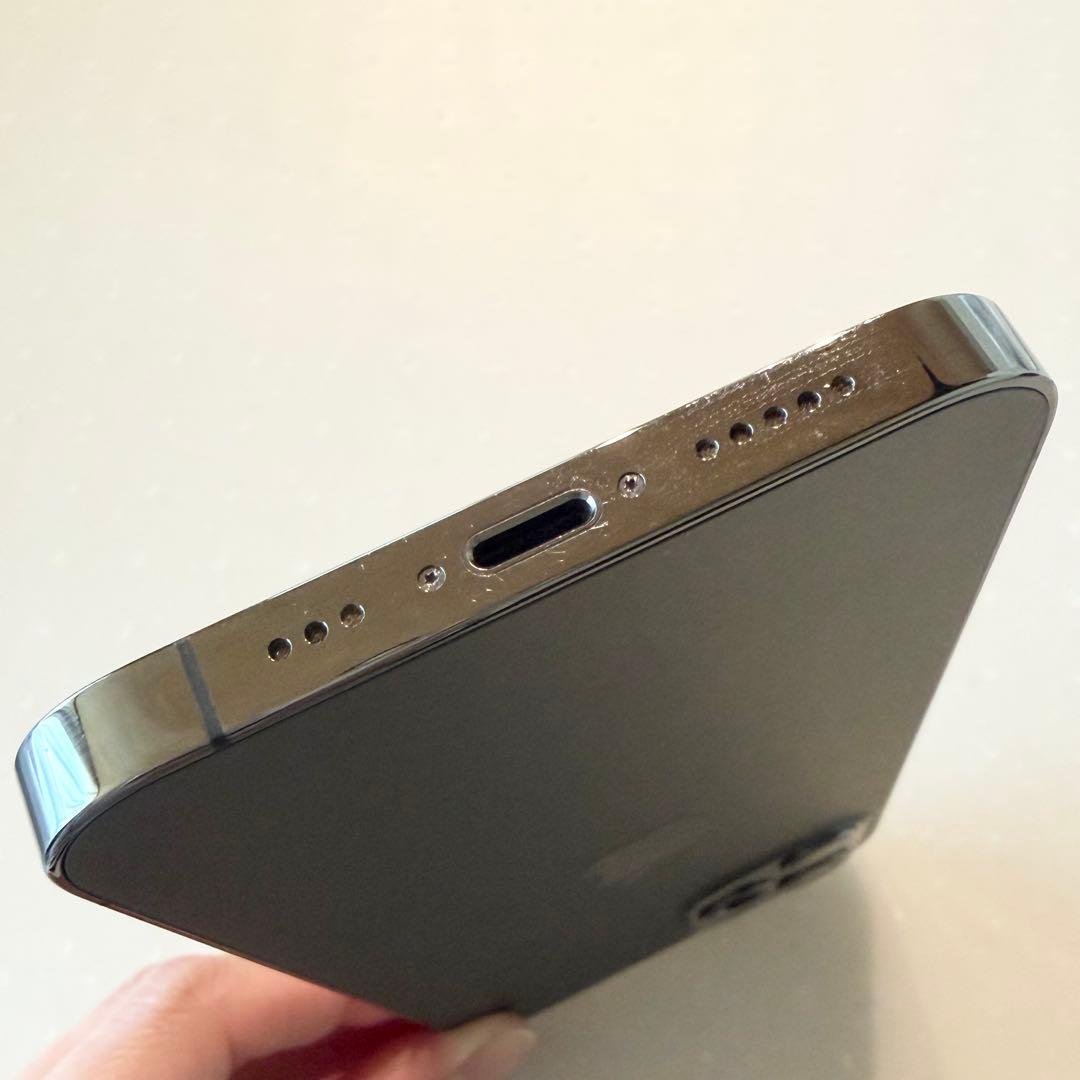 iPhone 12 Pro 128GB ブラック SIMロックなし