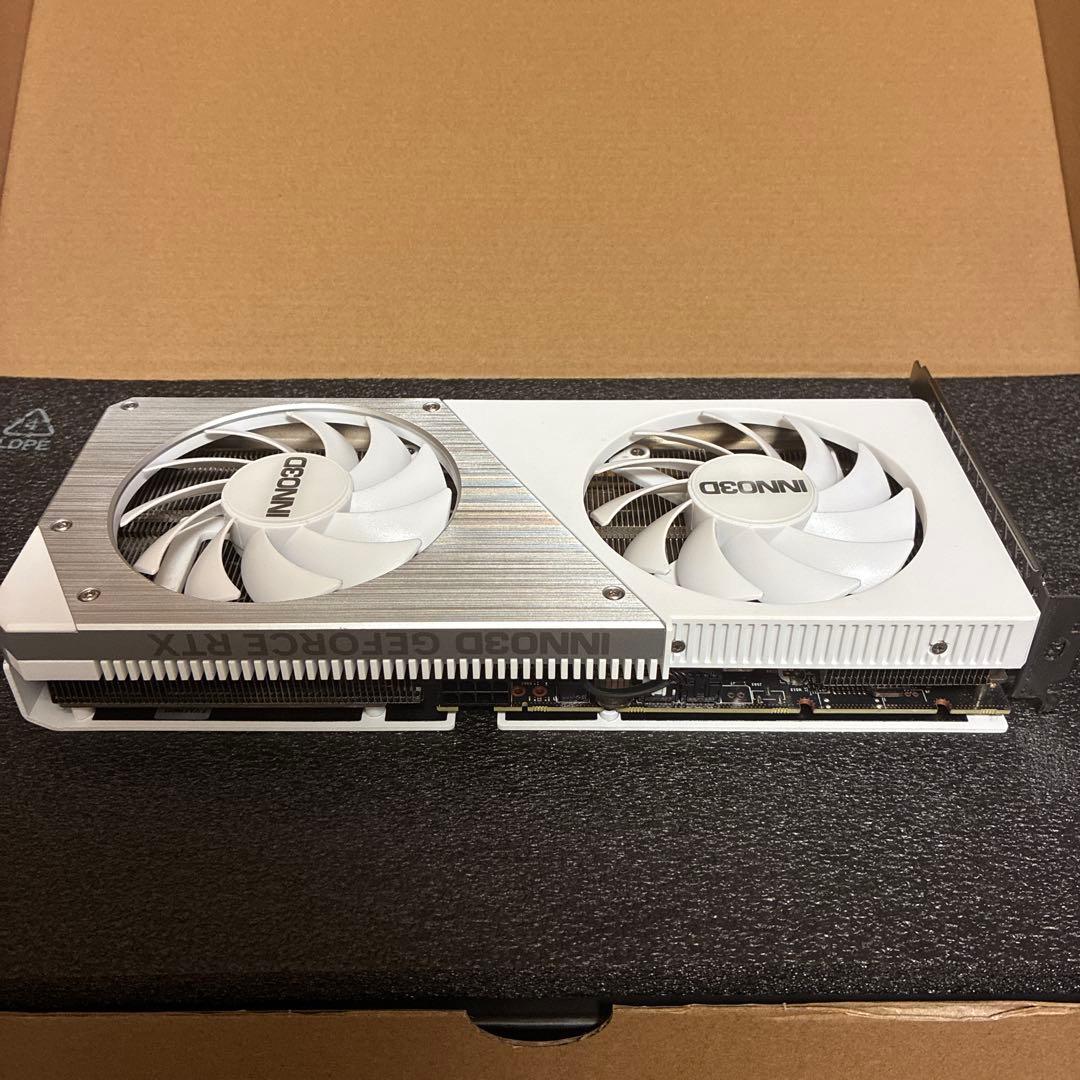 INNO3D GeForce RTX 4060 Ti 8GB OC ホワイト