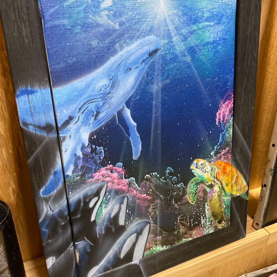 海洋生物クジラとウミガメ　　スプレーアート