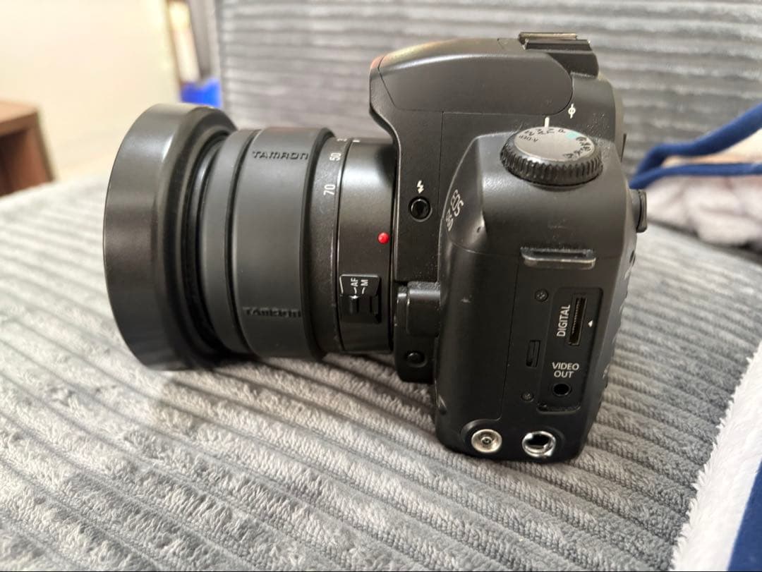 Nikon D60 デジタル一眼レフカメラ