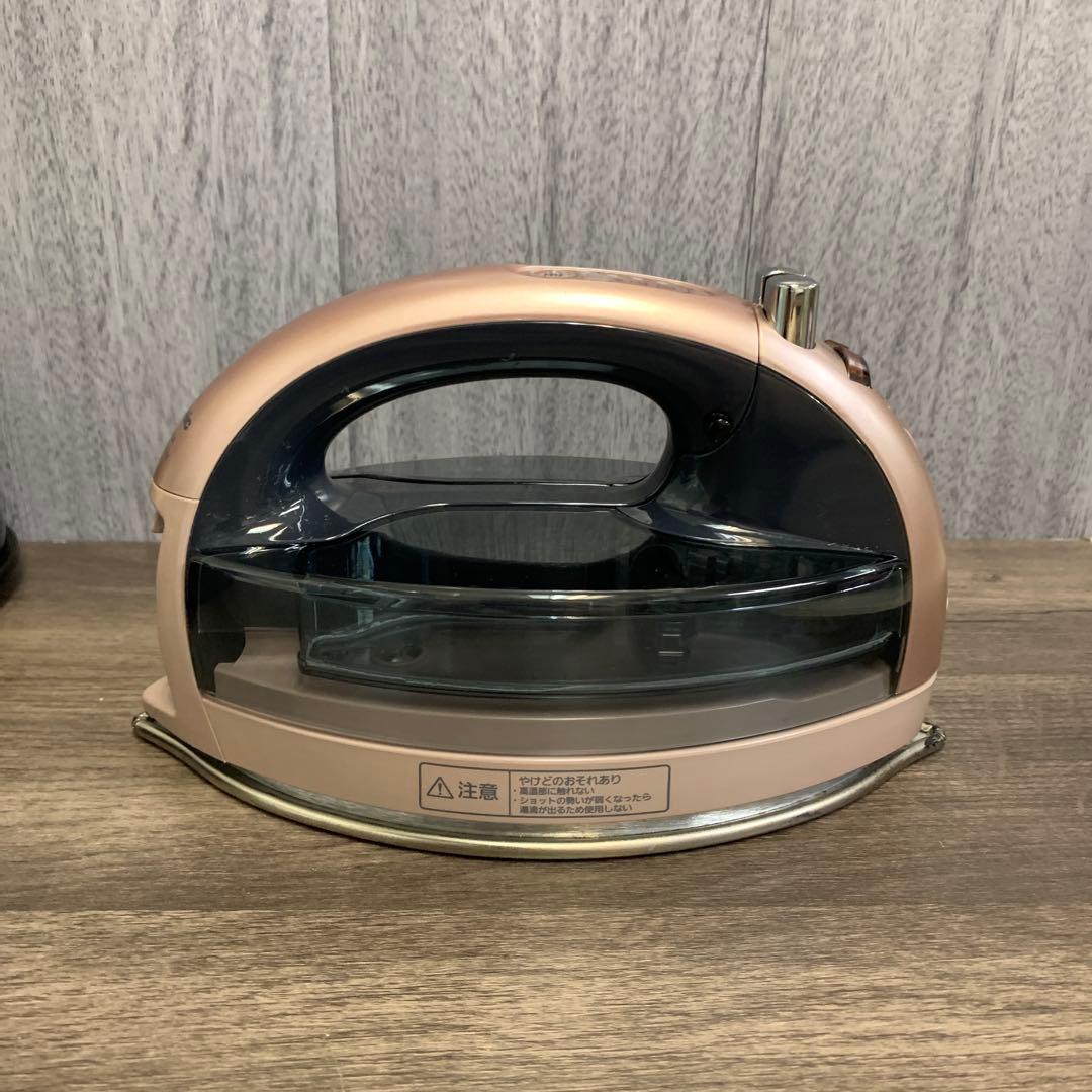 m092202m Panasonic NI-WL703 アイロン 2018年製
