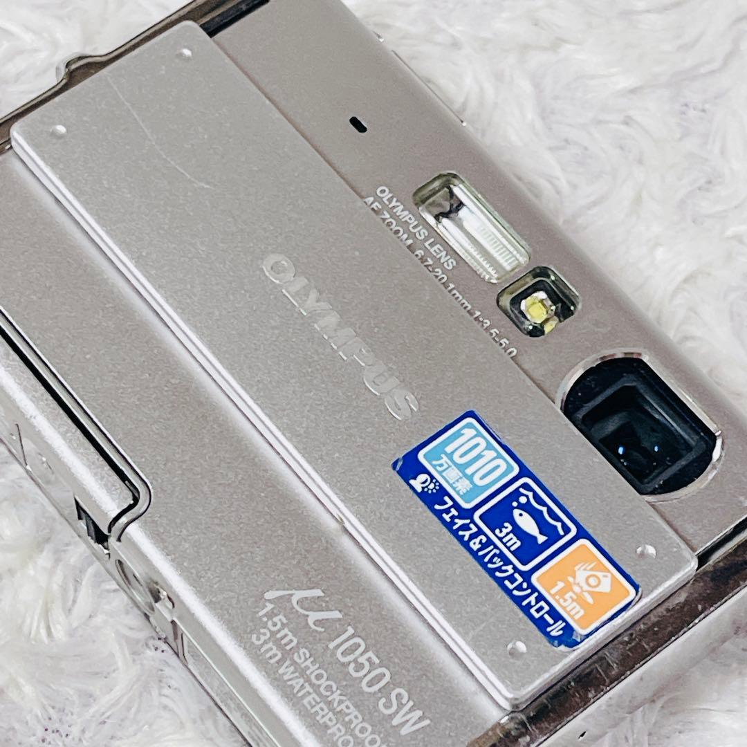 OLYMPUS μ 1050SW シルバー 防水・耐衝撃 動作確認済み