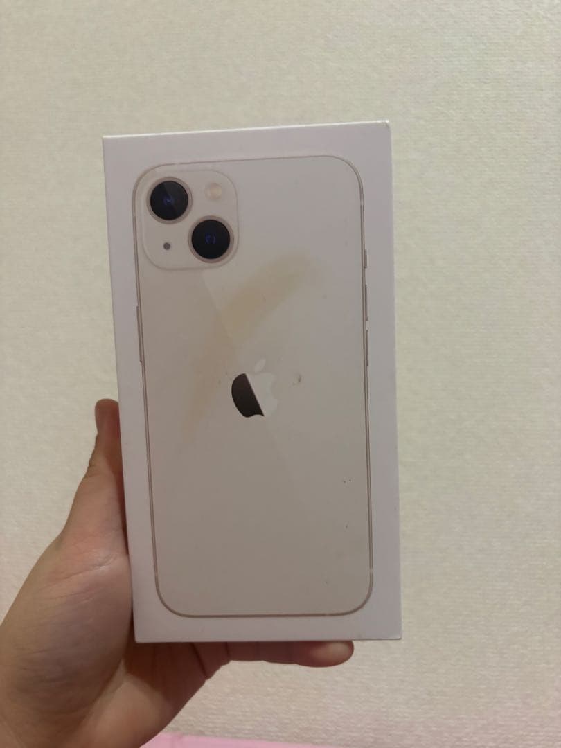 明日削除予定‼️Apple iPhone 13本体 箱付き