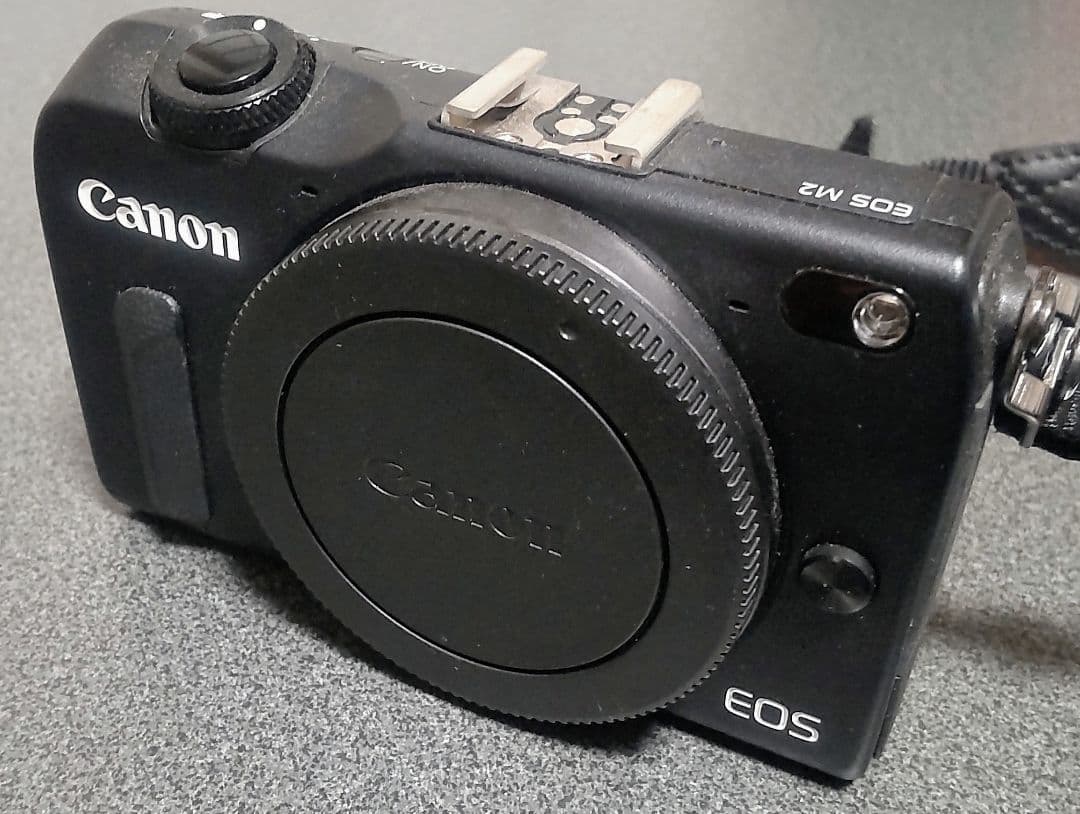 Canon ミラーレス一眼カメラ EOS M2 ダブルレンズキット