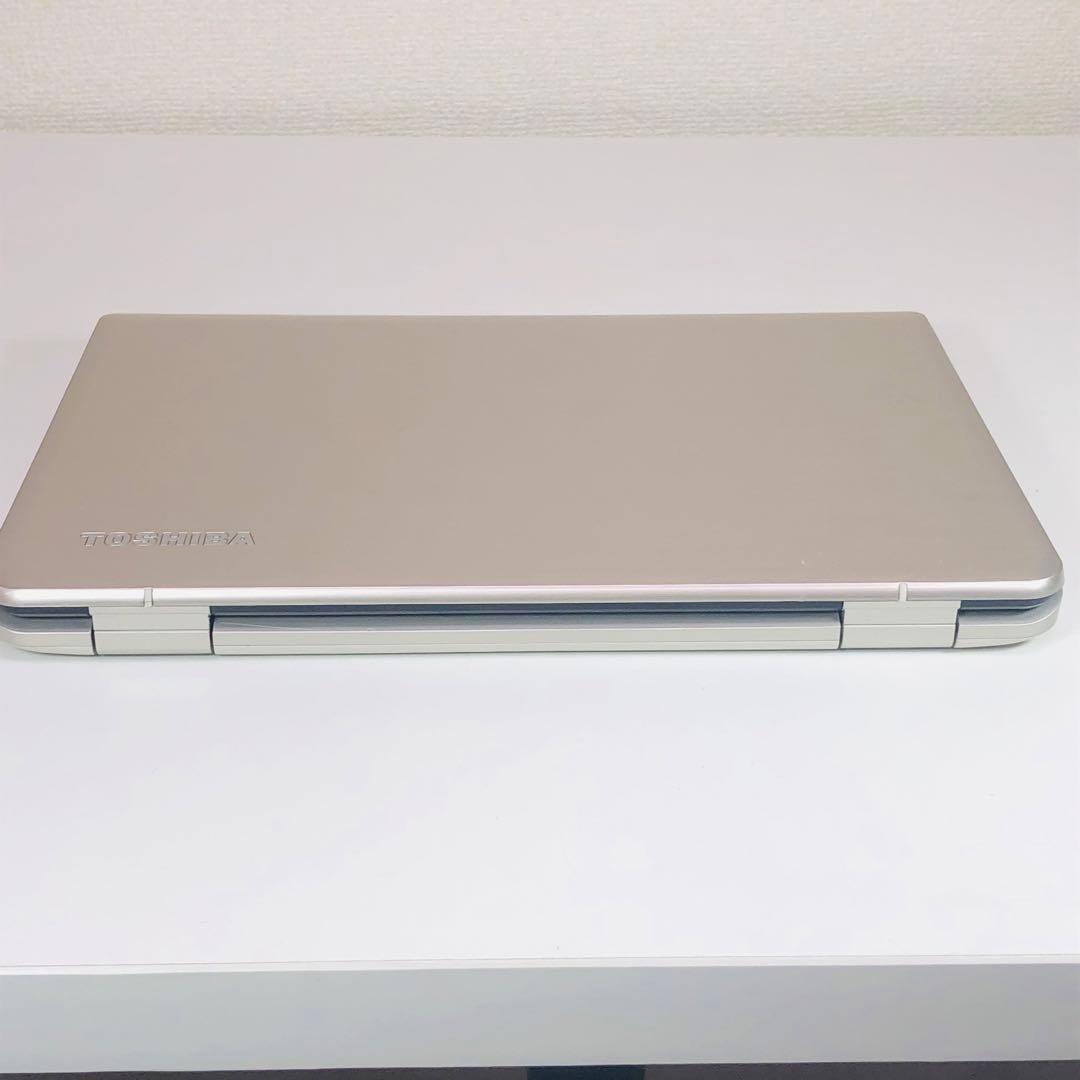 東芝　ノートPC　Dynabook N51/TG