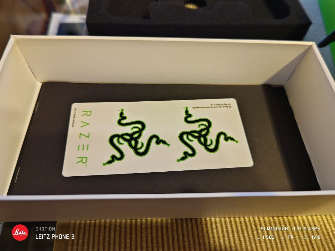 Razer Kishi V2 USB C モバイル ゲーミングコントローラー