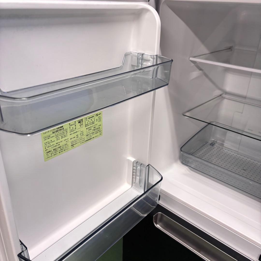 665 SHARP 付け替えどっちもドア　冷蔵庫　152L 小型　一人暮らし