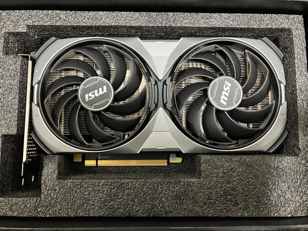 グラフィックボード・グラボ・ビデオカード MSI GeForce RTX 4070 VENTUS 2X