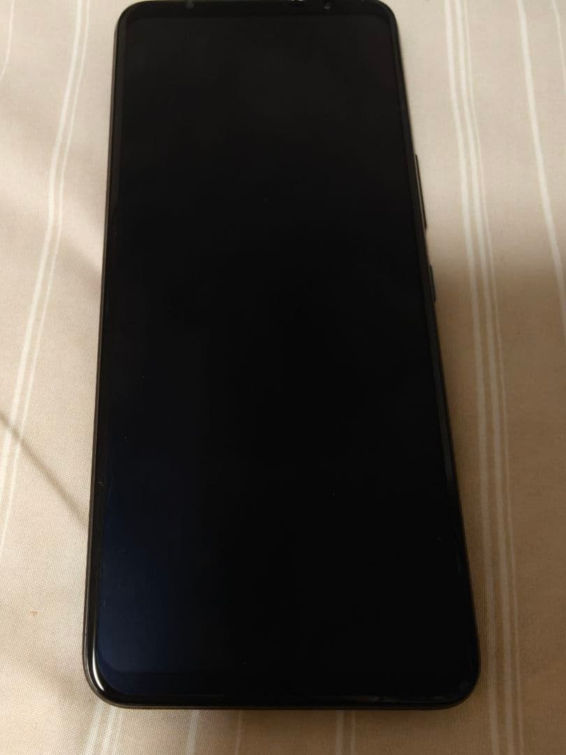 ASUS ROG Phone 7 16GB 512GB ホワイト 国内版