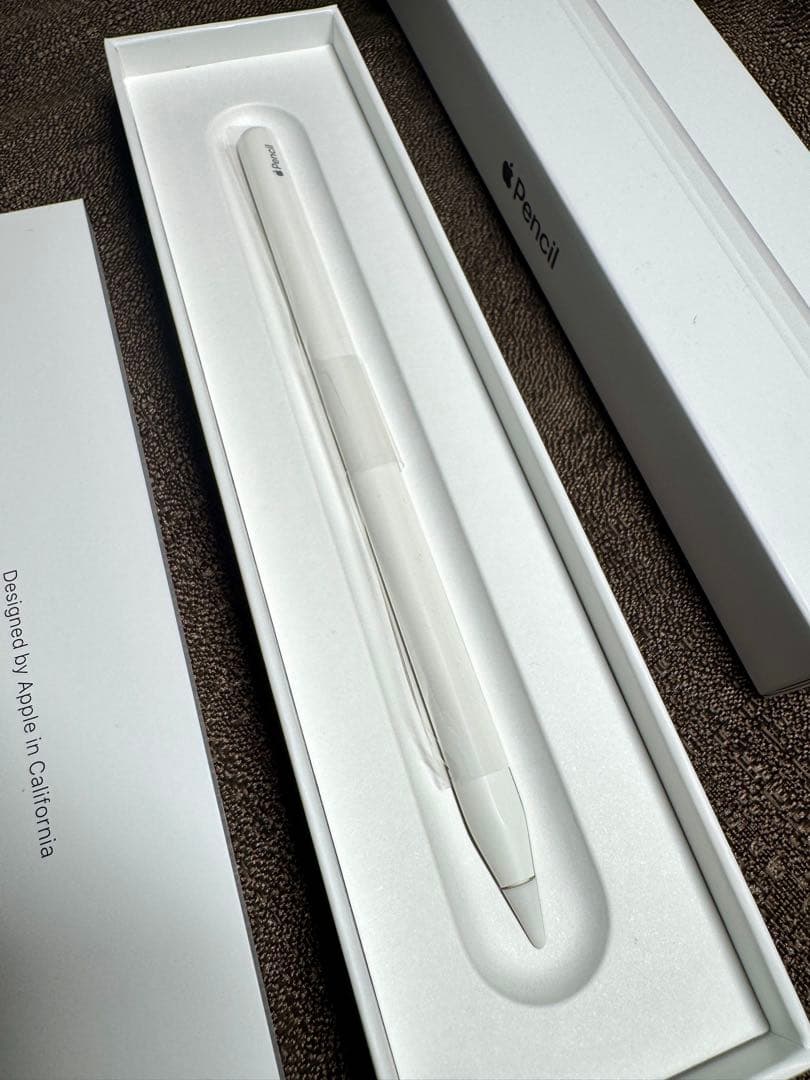 ほぼ新品　　Apple Pencil 第2世代　カバー付き