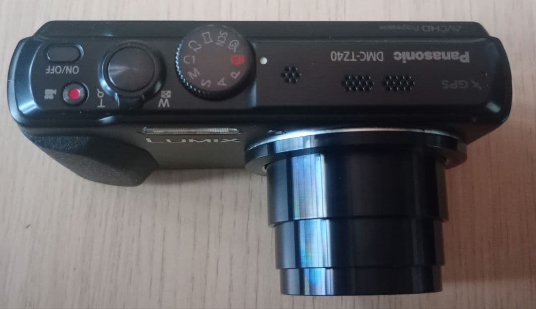 中古美品　LUMIX DMC-TZ40　コンパクトデジタルカメラ