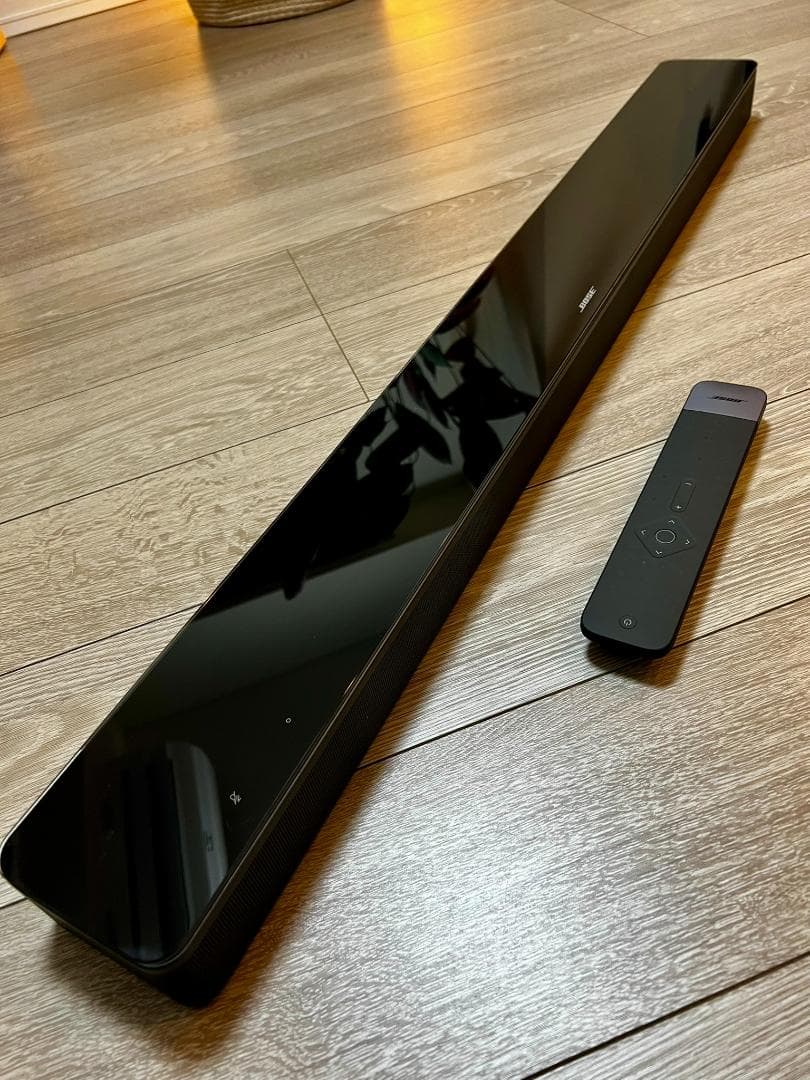 【美品】BOSE SOUNDBAR 700 （ユニバーサルリモコン付き）