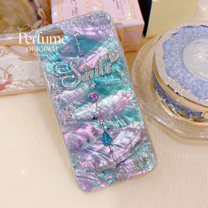 名入れ♡天然シェル✨キラキラ ハートドロップチャーム ブルー♡iPhoneケース