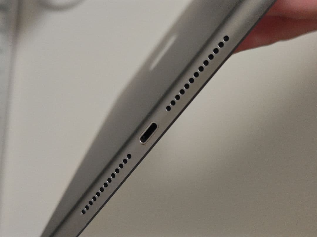 iPad 第6世代 32GB