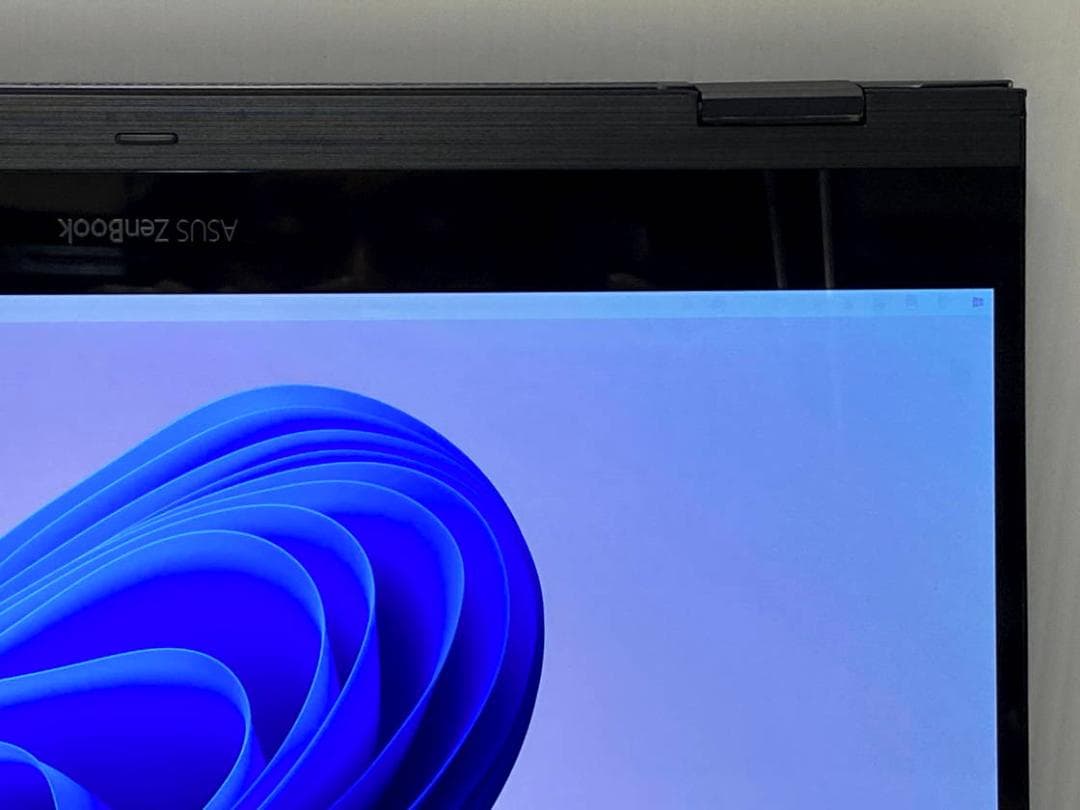 第11世代Core i7 ASUS ZenBook Flip S UX371EA