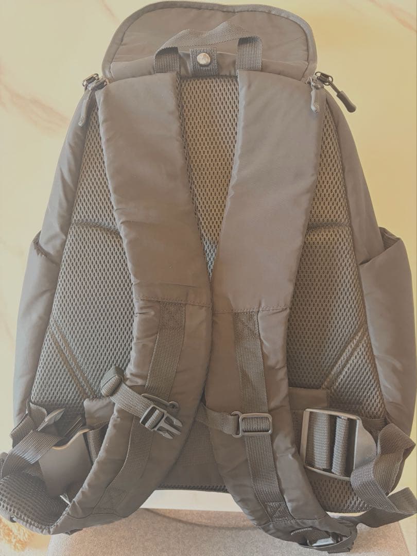 キャリーバッグ・スリング MANDARIN BROTHERS WINSTON HUG BAG