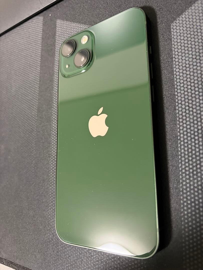 Apple iPhone 13 ミッドナイトグリーン