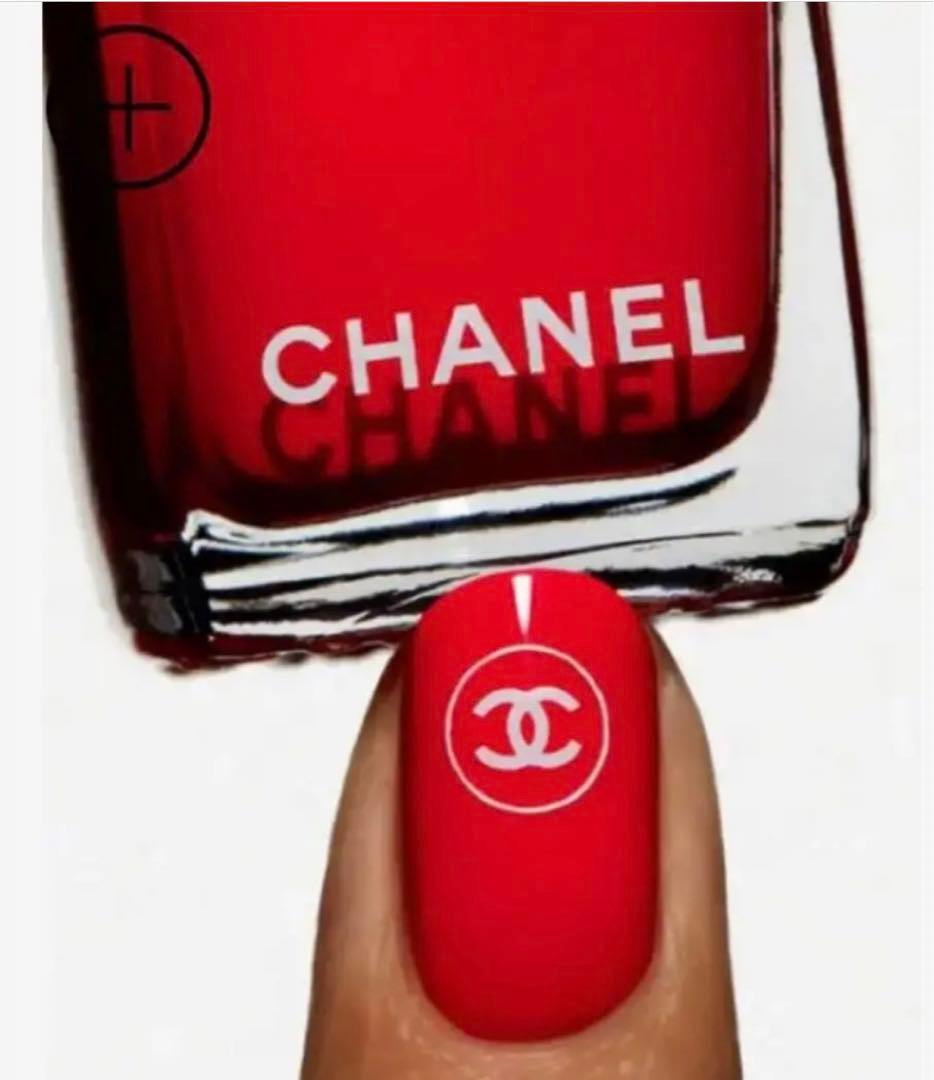 【ポーチ付】限定品　CHANELヴェルニ　ネイルセット