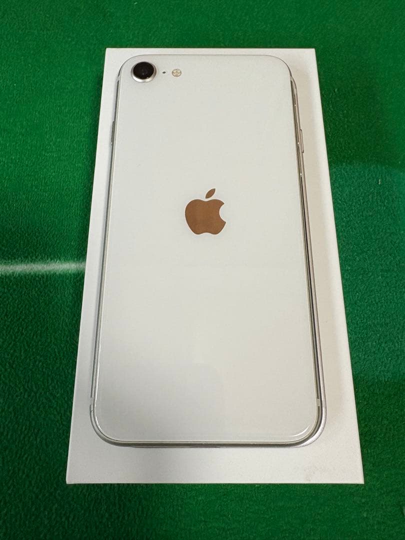 iPhone SE（第3世代） 128GB スターライト SIMフリー 箱あり
