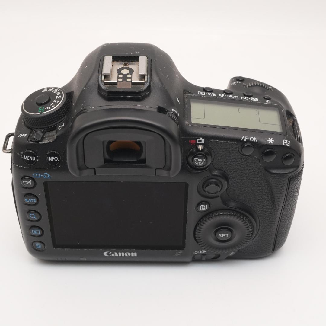 Canon キャノン EOS 5D MarkIII + BG-E11
