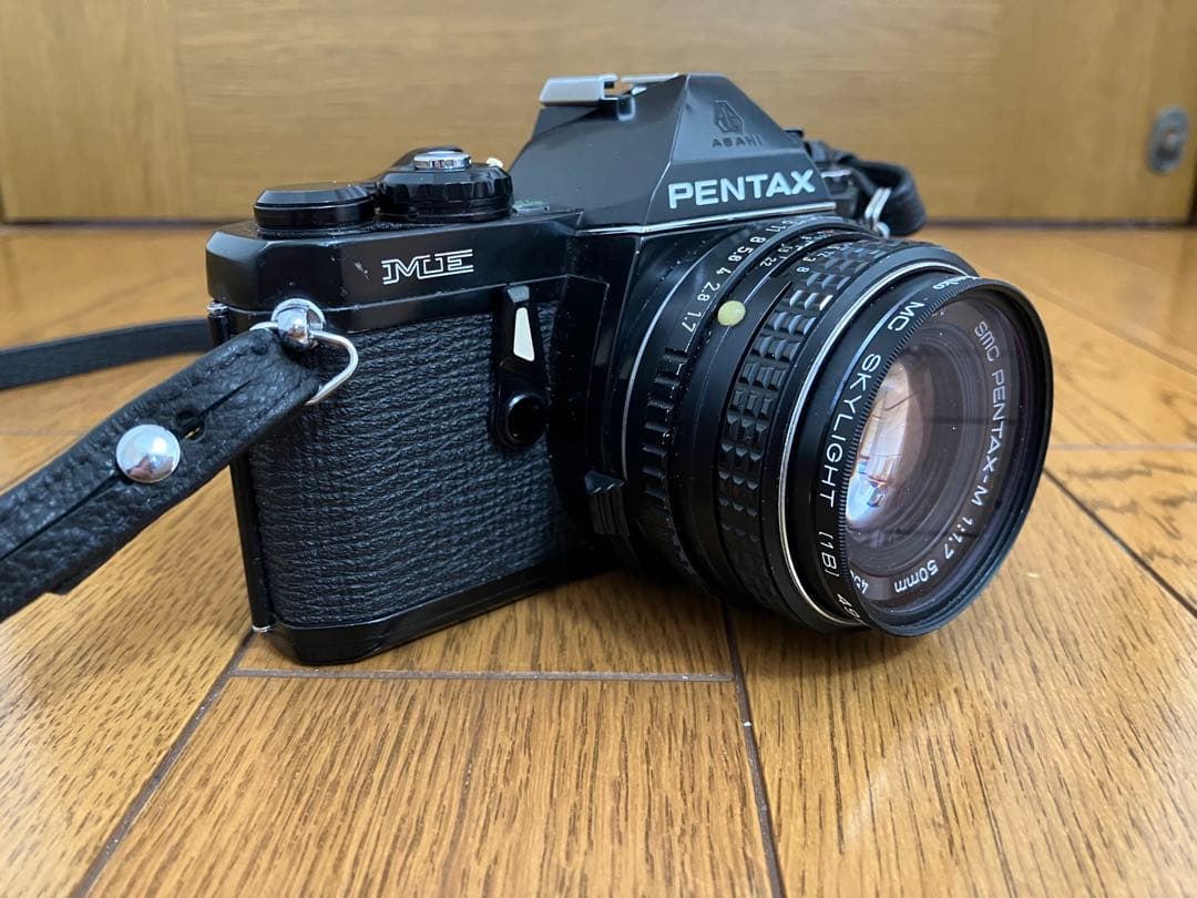 ペンタックスME 一眼レフカメラ　レンズ、ケース、ストラップ付　中古品