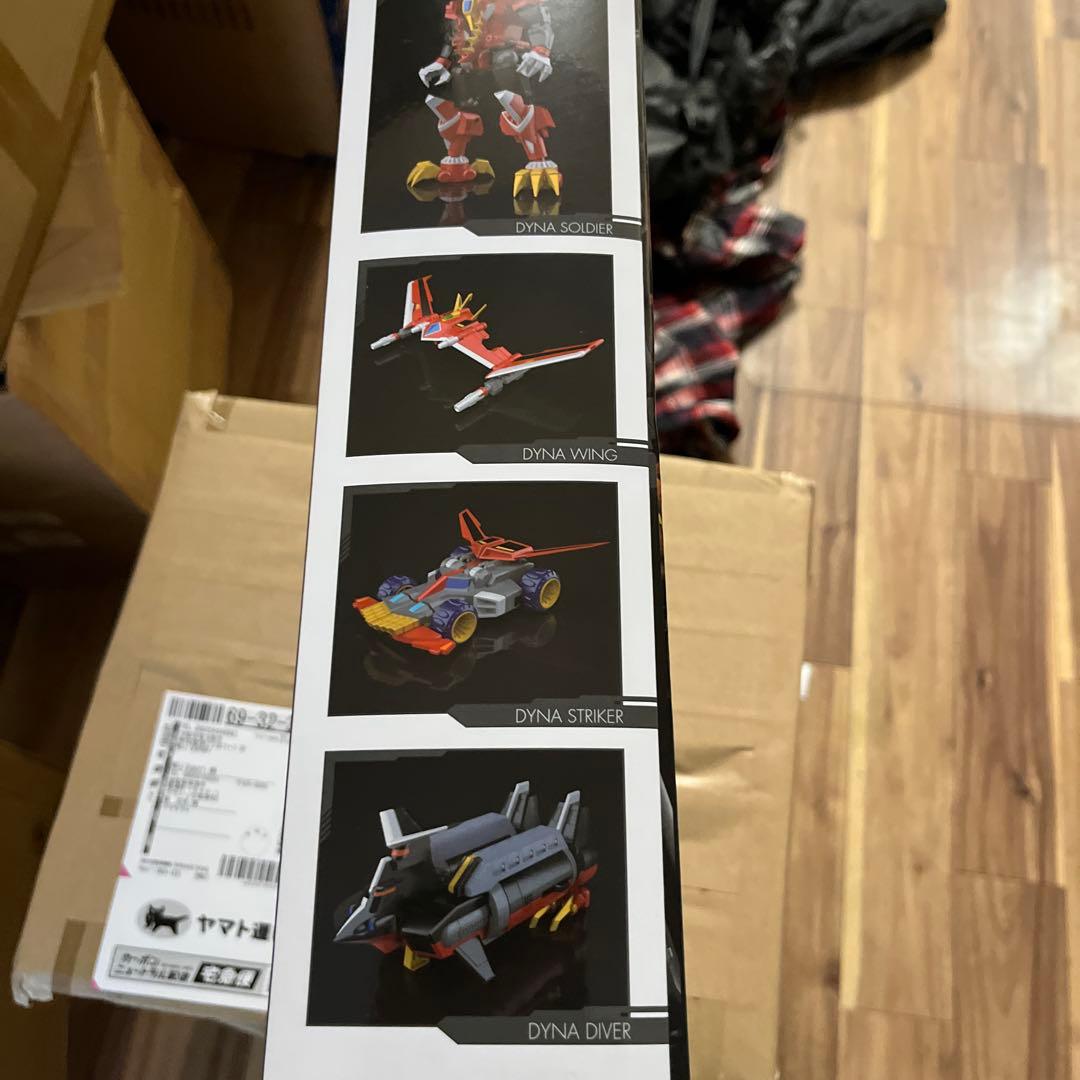 THE合体　 ダイナゼノン　グリッドマンユニバース グッドスマイルカンパニー
