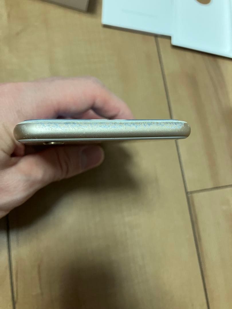 iPhone6s本体 アイフォン　64GB ゴールド　箱付き
