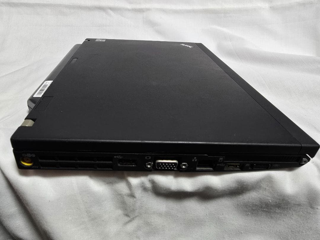 レノボ ThinkPad X201 中古 (SSD初期化済)