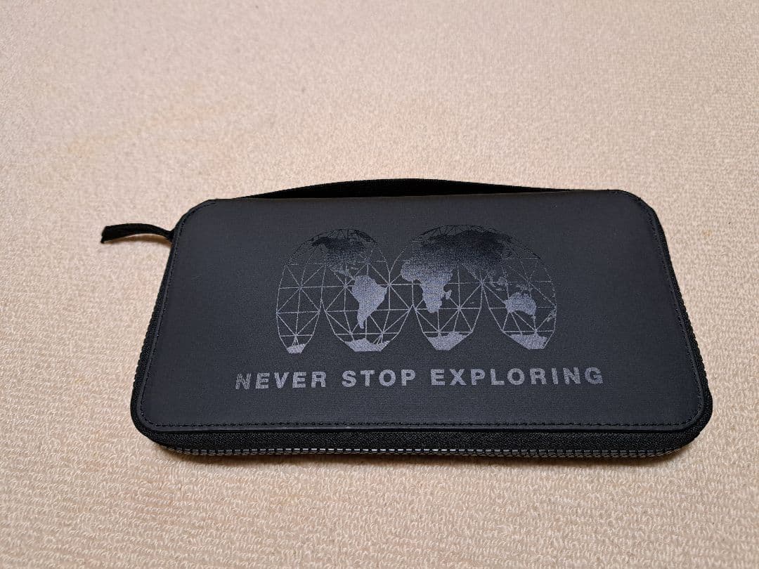 【未使用】ノースフェイス Stratoliner Passport Wallet