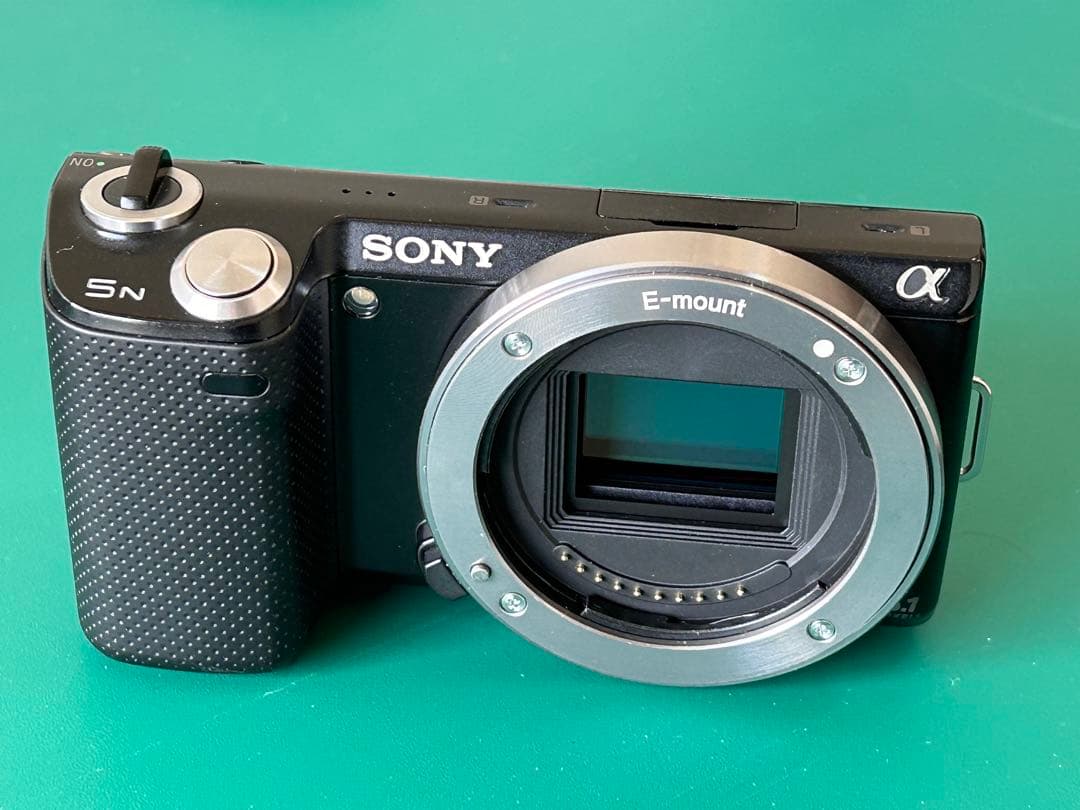Sony NEX-5N ミラーレス一眼カメラ