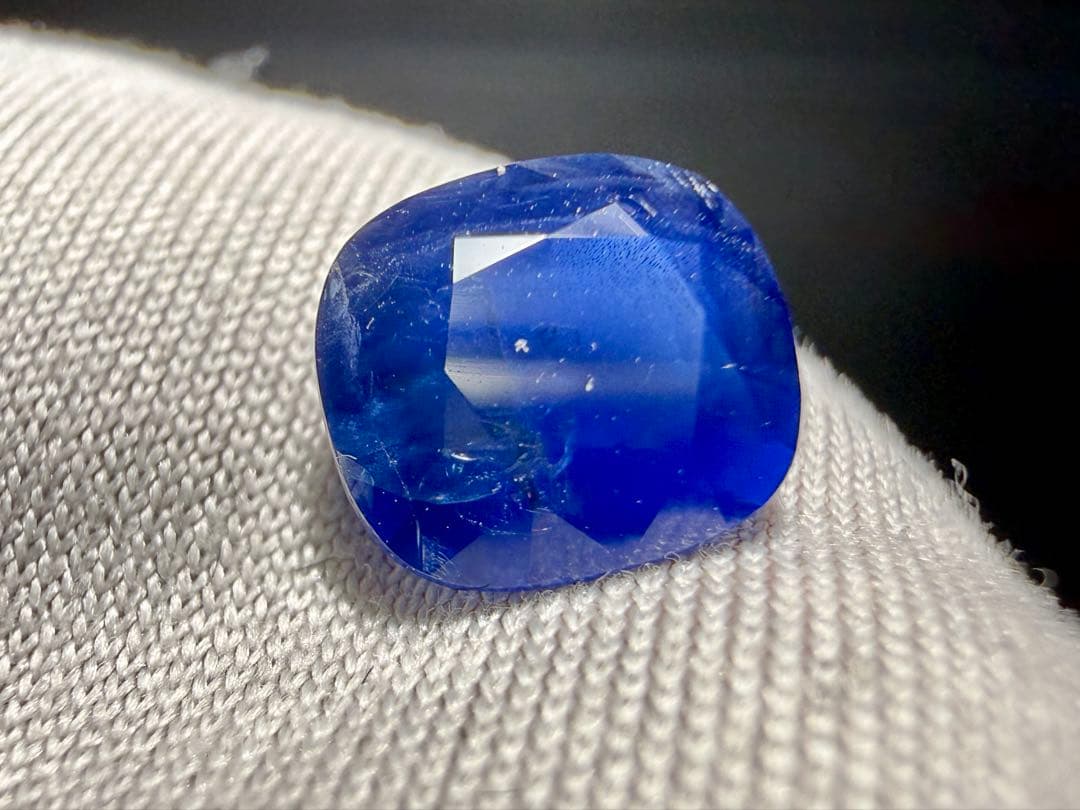 【ビルマ産】非加熱コーンフラワーブルーサファイア　GIA鑑 1.46ct