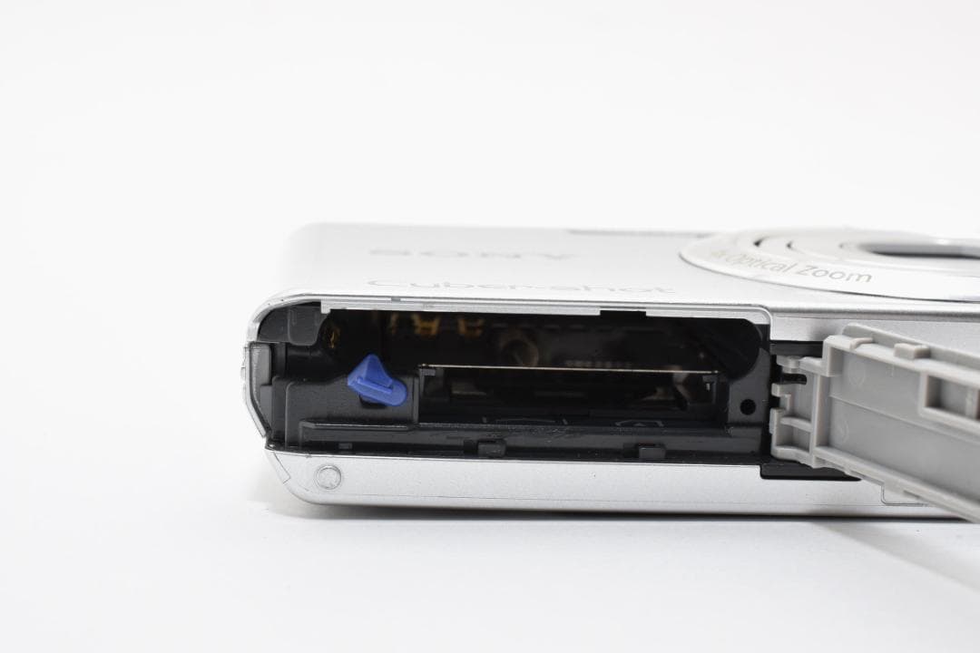 《 美品 》 ソニー　SONY Cyber-shot DSC-W610 シルバー