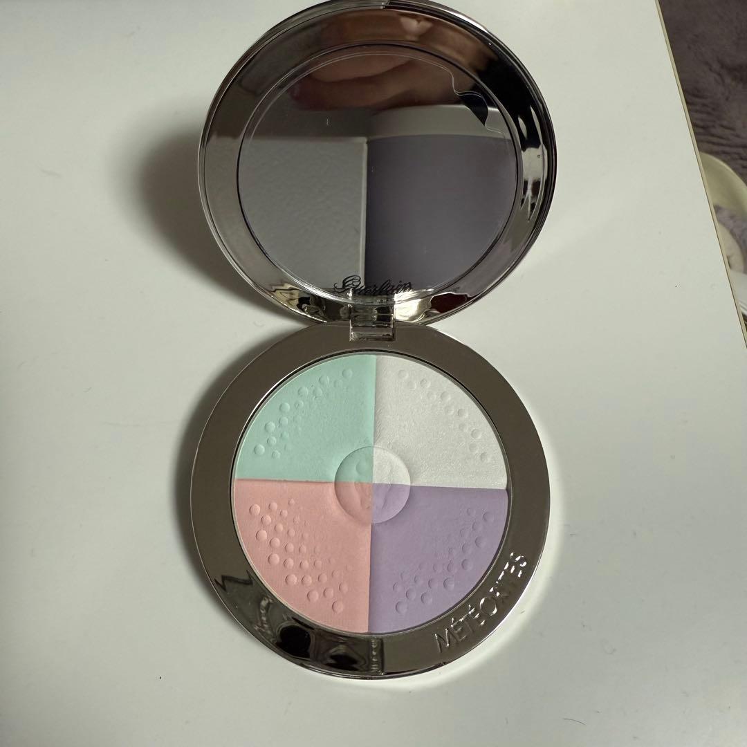 Guerlain ゲラン Météorites メテオリット コンパクト 2