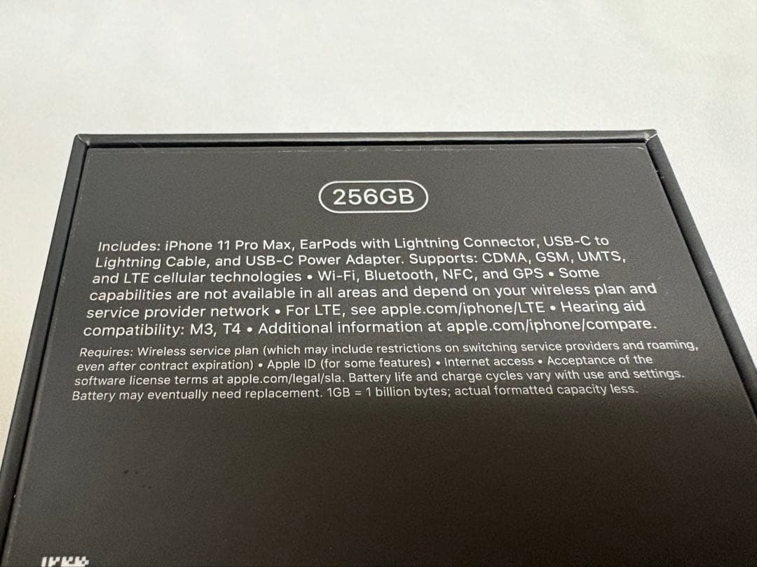 【美品】iPhone11 ProMax 海外版256GB シャッタ音なし/おまけ