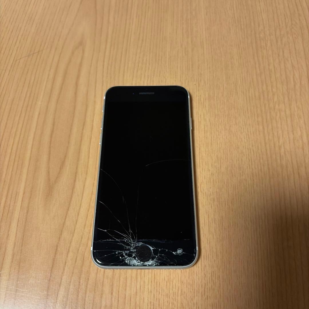 iPhone SE (第2世代) 128GB SIMフリー 画面割れ 動作OK