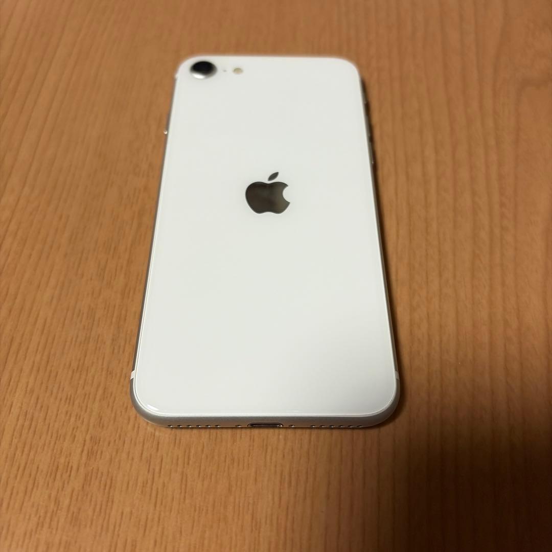 iPhone SE (第2世代) 128GB SIMフリー 画面割れ 動作OK