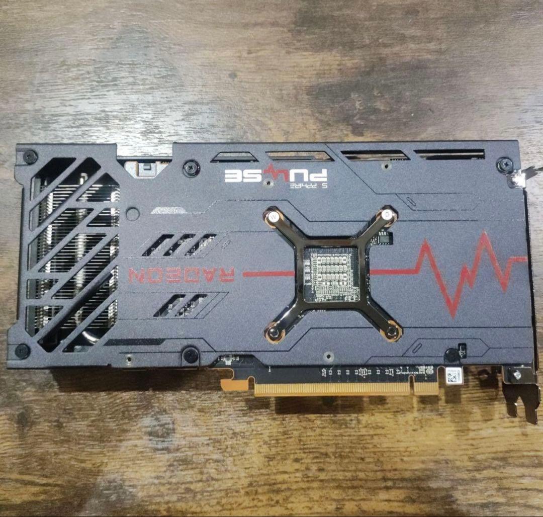 グラフィックボード・グラボ・ビデオカード SAPPHIRE AMD RADDON TDARX 6600 XT 8GB