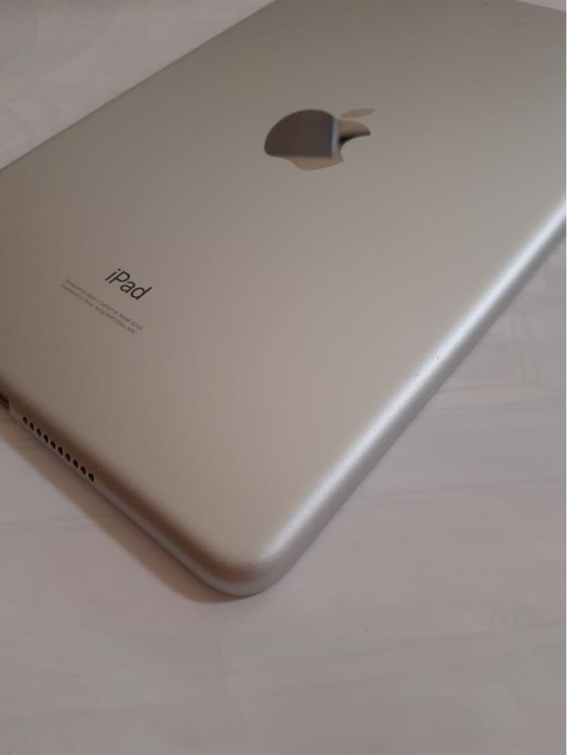 iPad mini 5 第五世代 256GB Wi-Fi シルバー