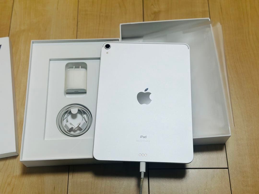 iPad pro 2018 11インチ第1世代silver wifi 256GB