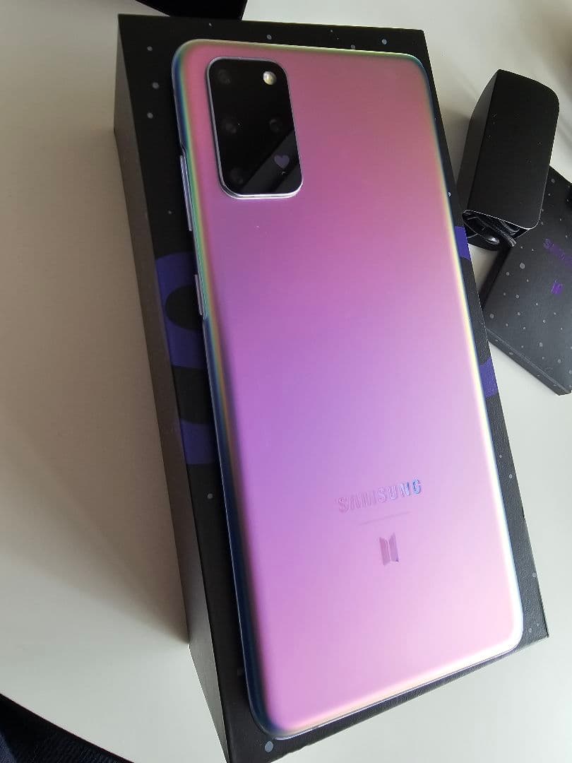 Samsung Galaxy S20+ BTS版128GB ワイヤレスイヤホン付