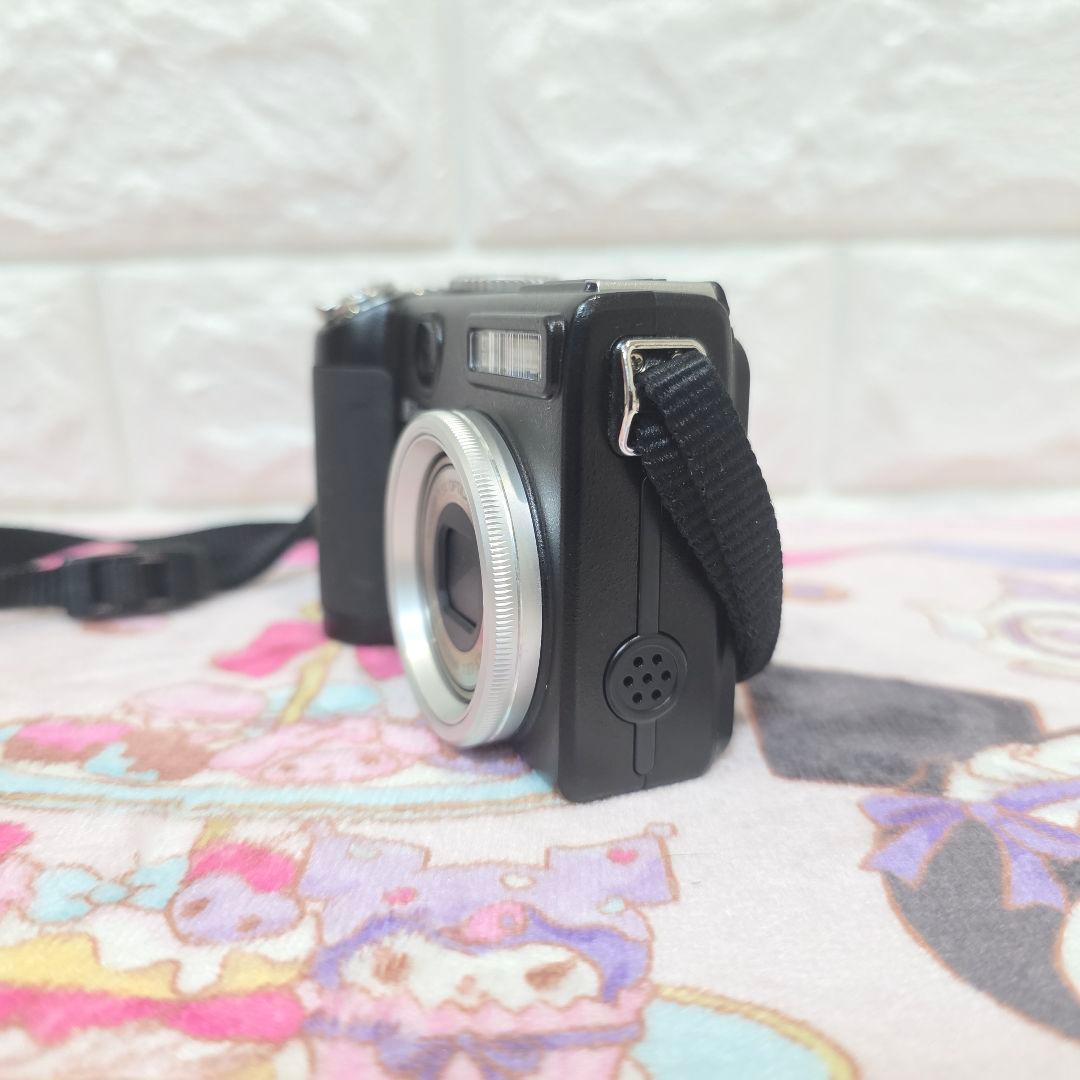 524極美品】Nikon コンパクトデジタルカメラ COOLPIX P5000