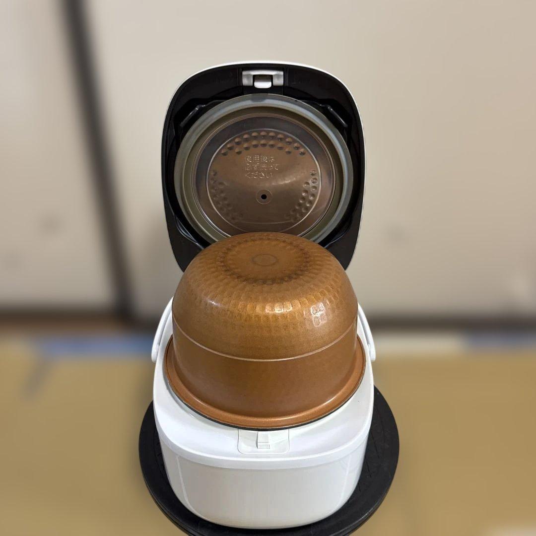 TOSHIBA RC-10RM-W IH炊飯器