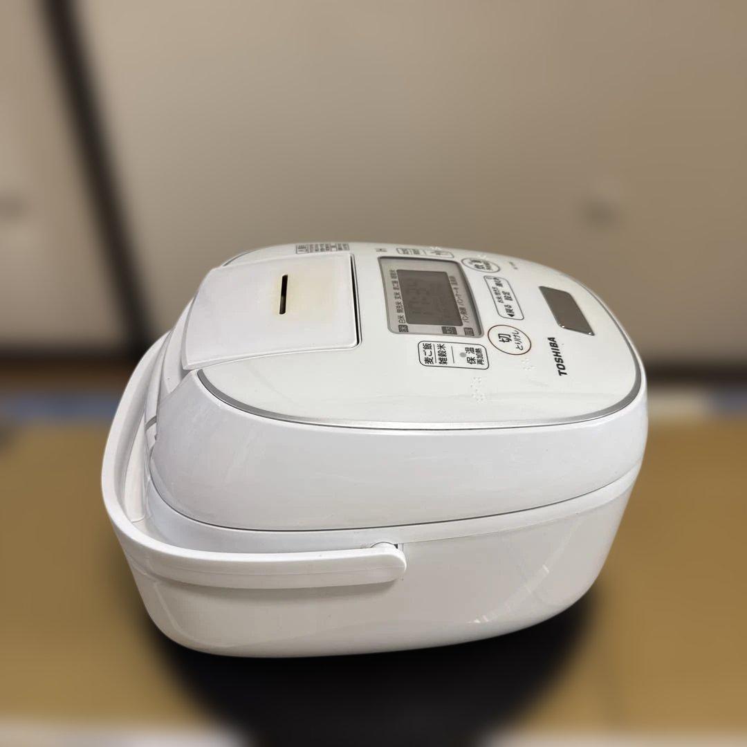 TOSHIBA RC-10RM-W IH炊飯器