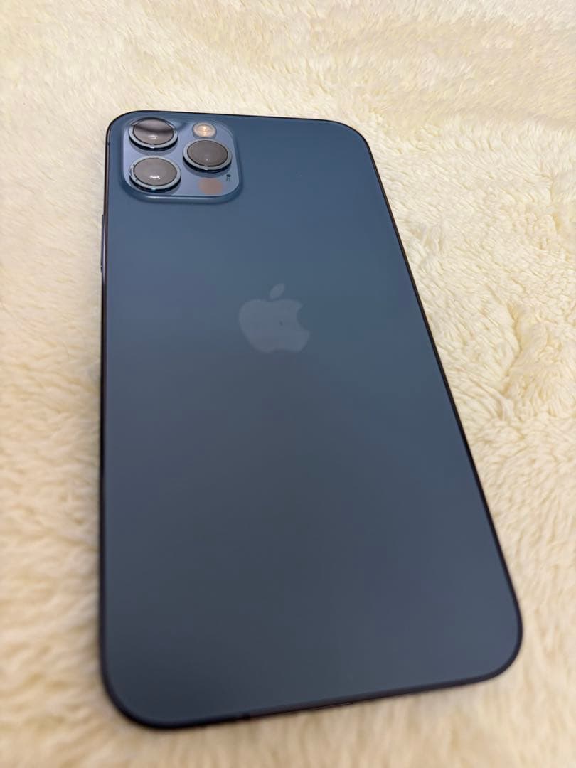 Apple iPhone 12 Pro グラファイト　256GB