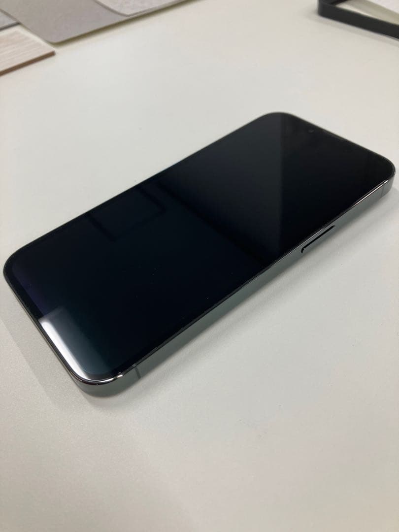 美品！iPhone13Pro 256GB アルパイングリーン➕液晶フィルム付