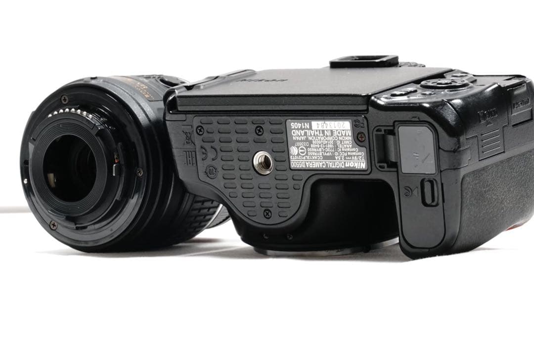 美品 Nikon D5500 レンズキット Wi-Fi搭載 スマホ転送