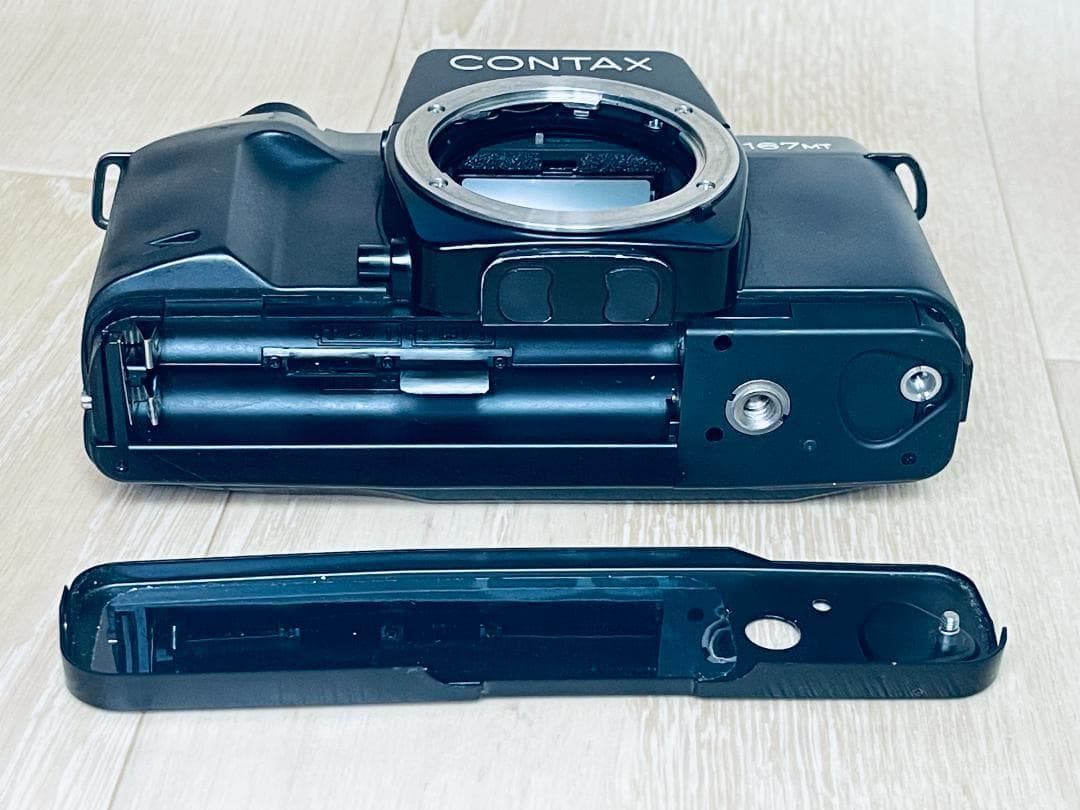 CONTAX コンタックス 167MT フィルム一眼レフ ボディ
