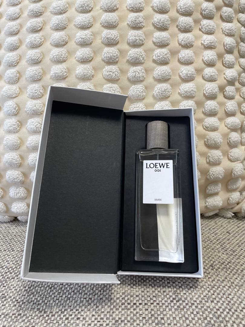 LOEWE001 MAN香水