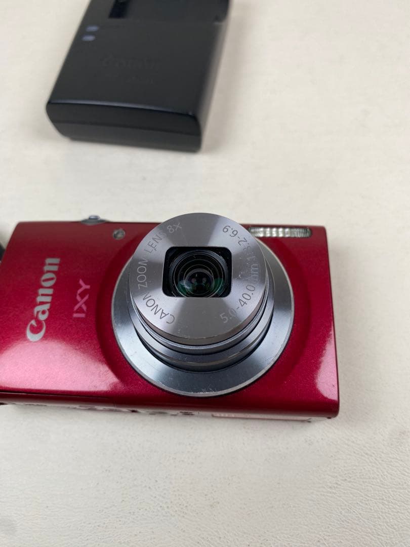 Canon IXY 120 レッド
