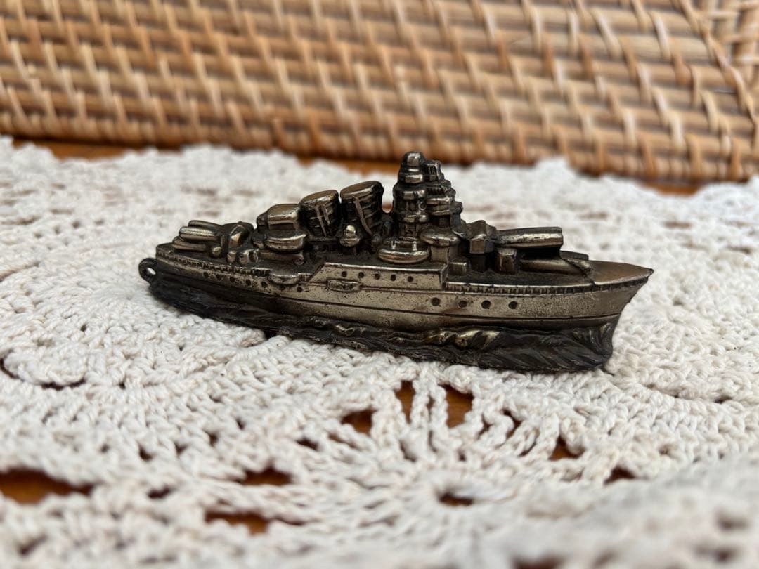 希少 戦前 グリコ おまけ 軍艦文鎮　特製懸賞品 レア